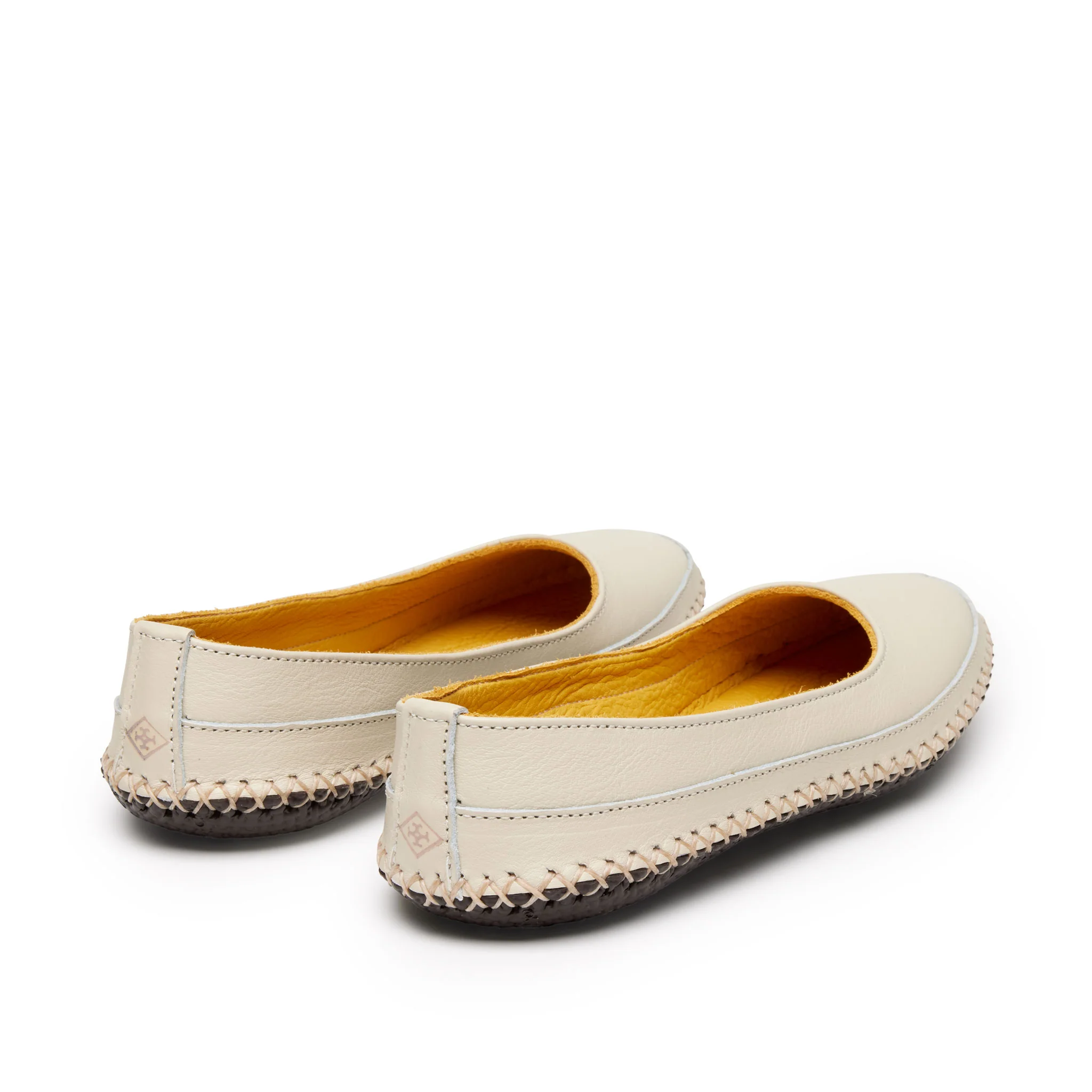 Women’s Relax Skipper: Bone - Image 3
